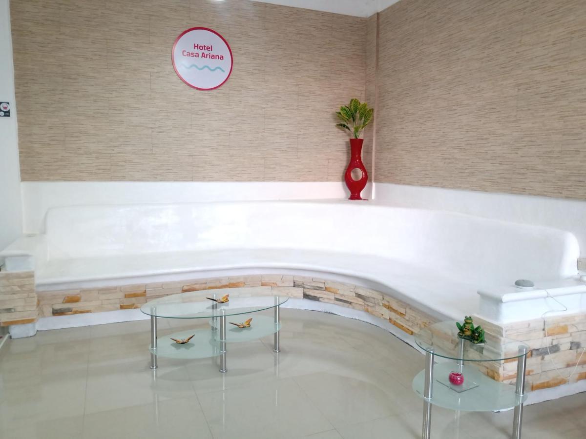בקאלאר Hotel Casa Ariana מראה חיצוני תמונה