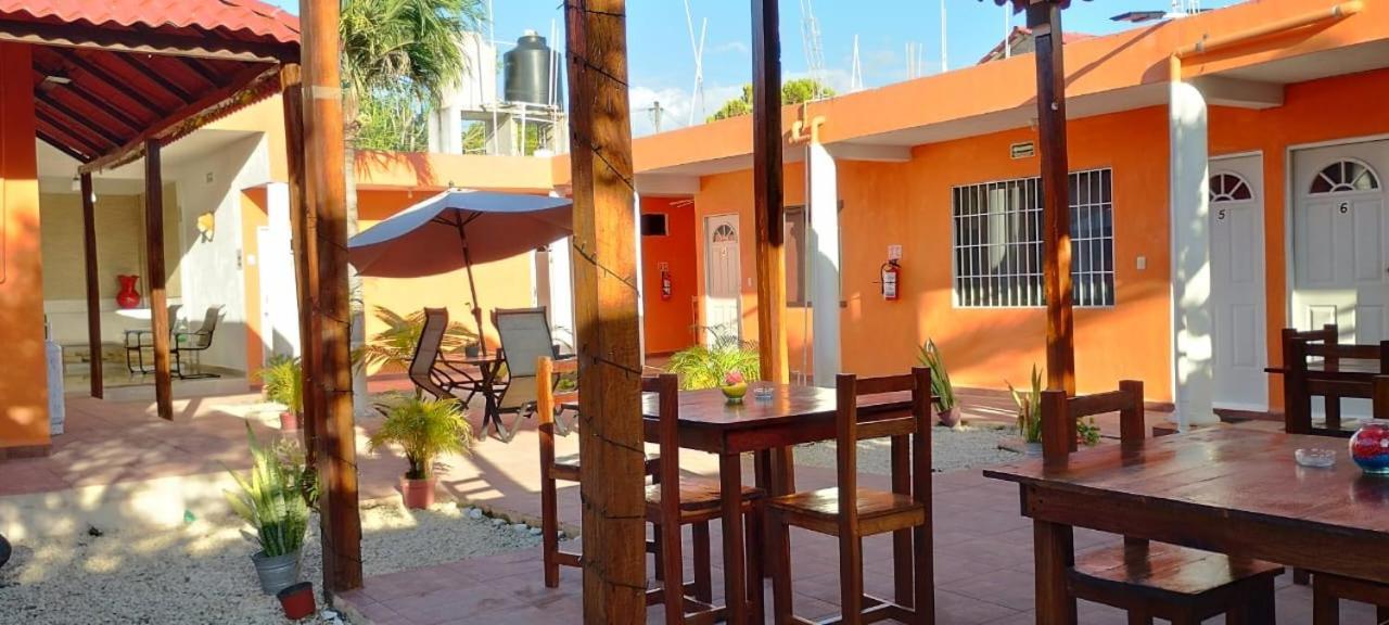 בקאלאר Hotel Casa Ariana מראה חיצוני תמונה